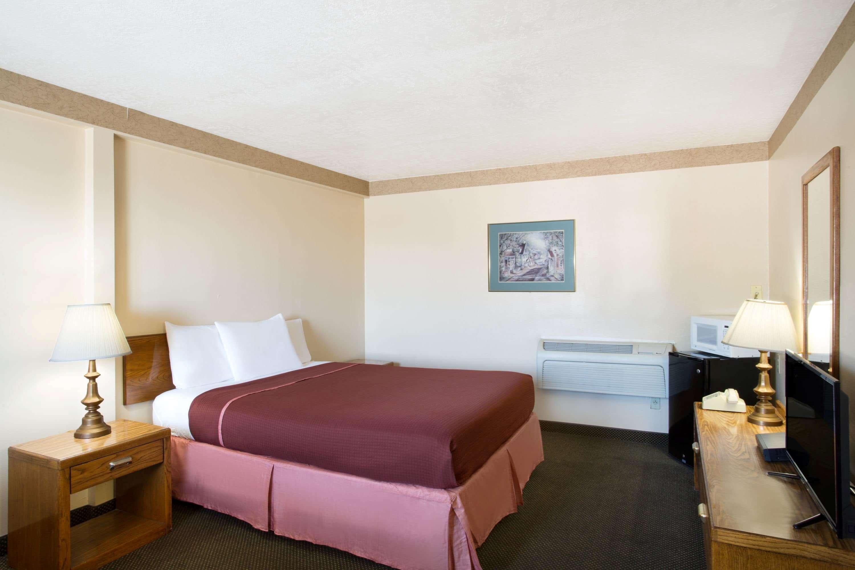 Howard Johnson By Wyndham Brigham City Exterior photo